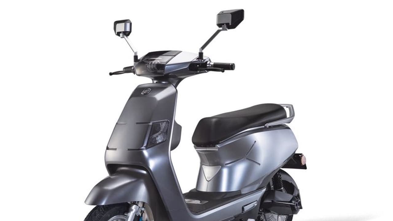 BGauss ಎಲೆಕ್ಟ್ರಿಕ್ ಸ್ಕೂಟರ್ ಬೆಲೆ ಬಹಿರಂಗ, ಮಾರಾಟ ಆರಂಭ! BGauss ಎಲೆಕ್ಟ್ರಿಕ್ ಸ್ಕೂಟರ್ ಬೆಲೆ ಬಹಿರಂಗ, ಮಾರಾಟ ಆರಂಭ!