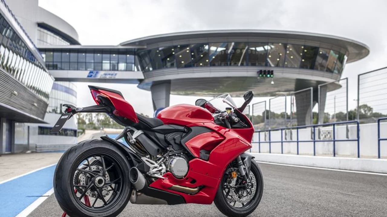 Panigale V2 : ഡ്യുക്കാട്ടി ലിമിറ്റഡ് എഡിഷൻ പാനിഗേൽ V2 മാർച്ച് 16 ന് എത്തും