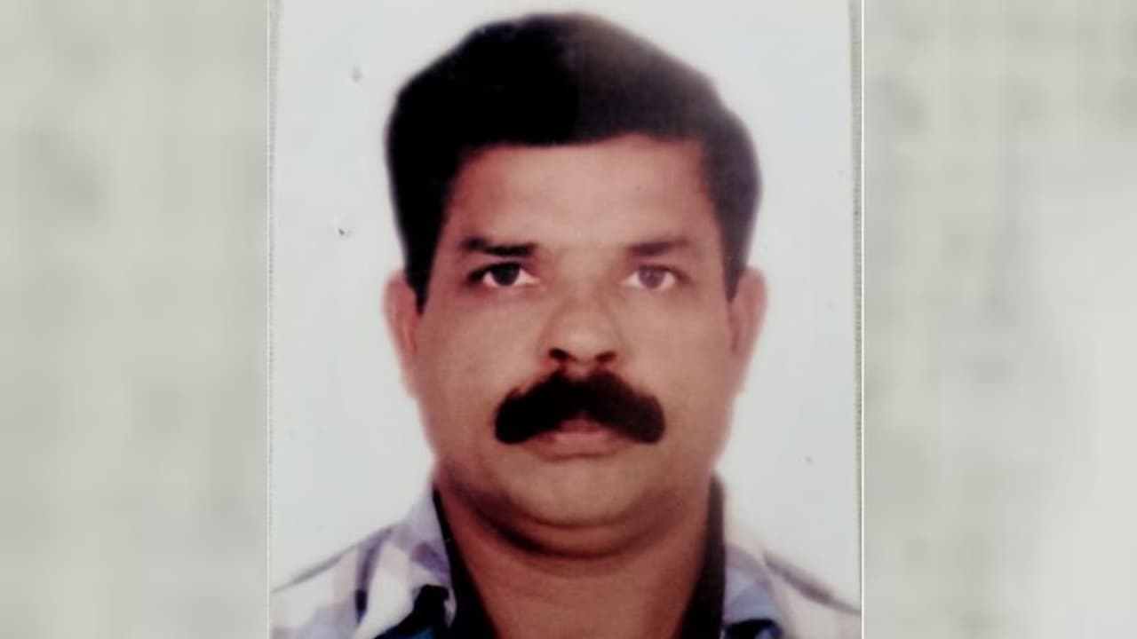 കൊവിഡ് ബാധിച്ച് ഒരു മലയാളി കൂടി സൗദിയില് മരിച്ചു കൊവിഡ് ബാധിച്ച് ഒരു മലയാളി കൂടി സൗദിയില് മരിച്ചു