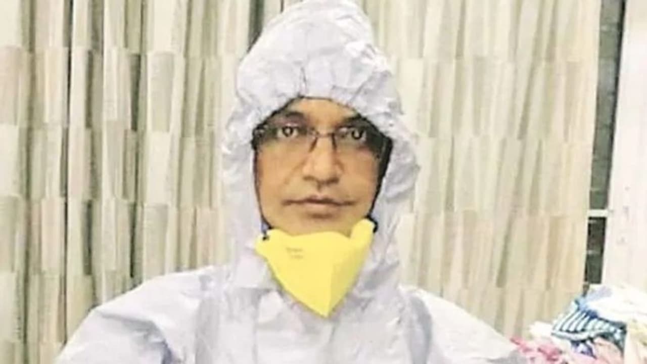 ഒരു ദിവസം പോലും അവധിയെടുക്കാതെ മുൻ നിരയിൽ നിന്ന് പോരാടി; ഒടുവിൽ കൊവിഡിന് കീഴടങ്ങി ഡോക്ടർ