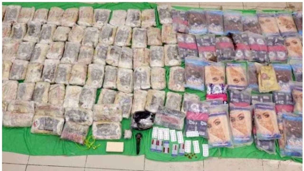 ഒമാനില്‍ മയക്കുമരുന്ന് കള്ളക്കടത്ത്; നാലുപേര്‍ അറസ്റ്റില്‍