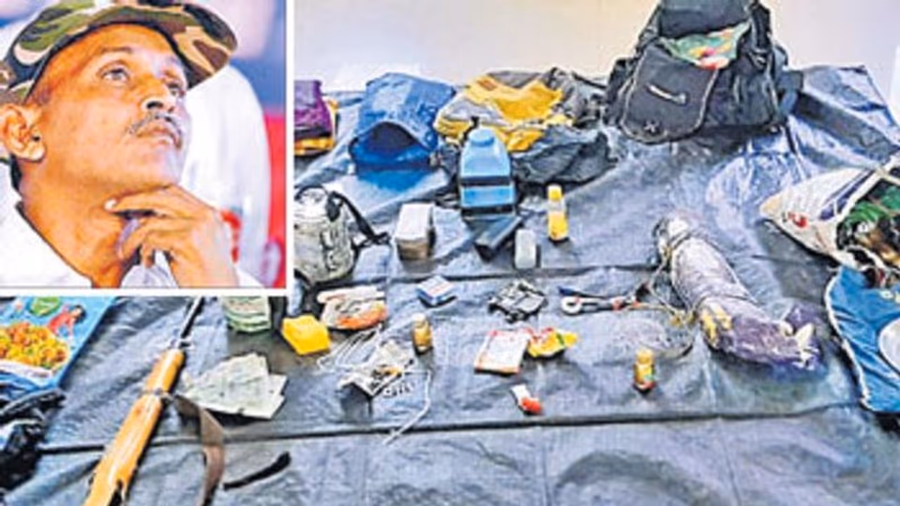 సినీ ఫక్కీలో మావోయిస్టులు, పొలీసుల మధ్య కాల్పులు, ఆర్కే ఎస్కేప్ సినీ ఫక్కీలో మావోయిస్టులు, పొలీసుల మధ్య కాల్పులు, ఆర్కే ఎస్కేప్