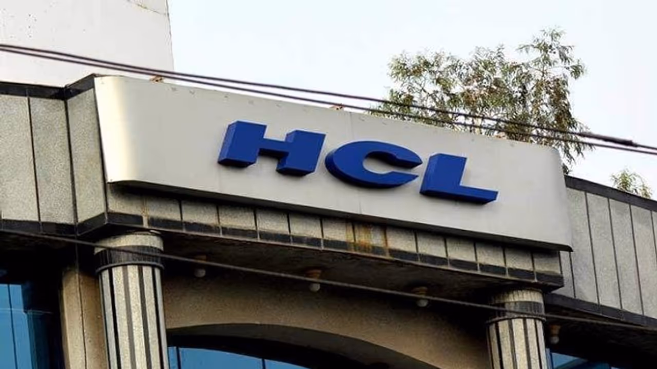 कोरोना संकट के दौर में यह टेक कंपनी करेगी 15 हजार फ्रेशर्स की बहाली, सैलरी पैकेज में नहीं होगी कटौती कोरोना संकट के दौर में यह टेक कंपनी करेगी 15 हजार फ्रेशर्स की बहाली, सैलरी पैकेज में नहीं होगी कटौती