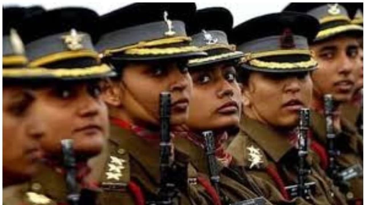 ভারতীয় সেনায় এবার স্থায়ী কমিশন পাচ্ছেন মহিলারা, বড় পদক্ষেপ নিল কেন্দ্রীয় সরকার ভারতীয় সেনায় এবার স্থায়ী কমিশন পাচ্ছেন মহিলারা, বড় পদক্ষেপ নিল কেন্দ্রীয় সরকার