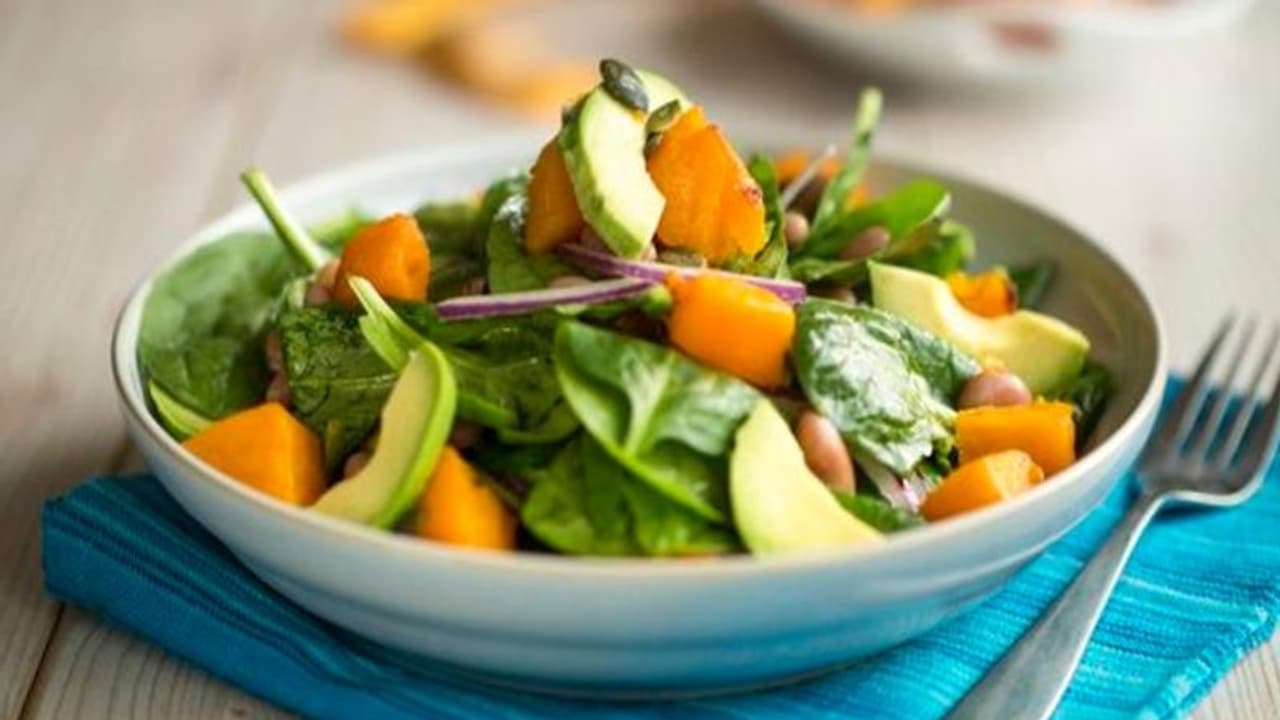 World Heart Day 2022 : ഹൃദയം ആരോഗ്യത്തോടെ സൂക്ഷിക്കാൻ ഭക്ഷണത്തില് ശ്രദ്ധിക്കേണ്ടത്... World Heart Day 2022 : ഹൃദയം ആരോഗ്യത്തോടെ സൂക്ഷിക്കാൻ ഭക്ഷണത്തില് ശ്രദ്ധിക്കേണ്ടത്...