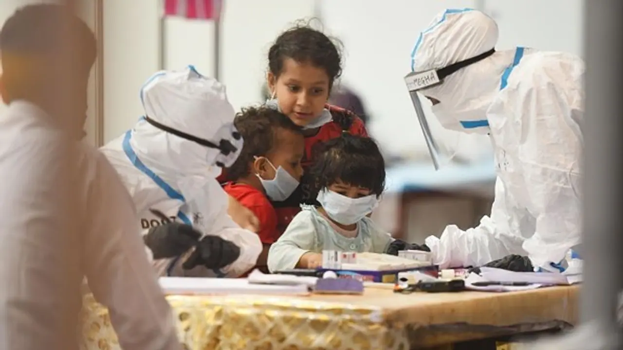 തൃശ്ശൂർ മെഡിക്കൽ കോളേജിൽ ആന്റിജൻ പരിശോധന; നടപടി 2 രോ​ഗികൾക്ക് കൊവിഡ് സ്ഥിരീകരിച്ചതിനാൽ