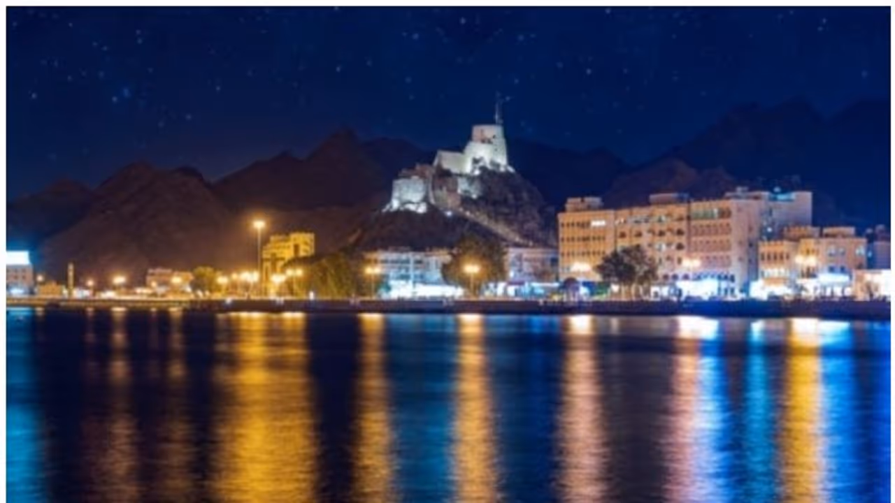 പത്ത് വര്ഷത്തെ സാംസ്കാരിക വിസ അവതരിപ്പിക്കാന് ഒമാന് പത്ത് വര്ഷത്തെ സാംസ്കാരിക വിസ അവതരിപ്പിക്കാന് ഒമാന്