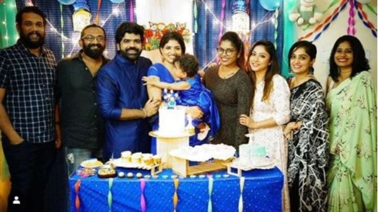 മേധസ്വിയുടെ പിറന്നാള്‍ ആഘോഷമാക്കി ബിഗ്‌ബോസ് താരങ്ങള്‍