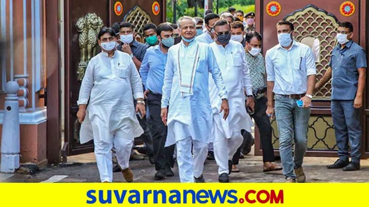 ರಾಜಸ್ಥಾನದಲ್ಲಿ ರಾಜಕೀಯ ಹೈಡ್ರಾಮಾ: ಕಾಂಗ್ರೆಸ್ ಧರಣಿ, ಗವರ್ನರ್ ಗರಂ!