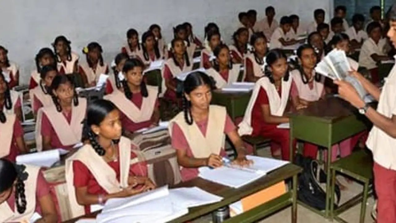 পঞ্চম শ্রেণি পর্যন্ত পড়তে হবে মাতৃভাষায় , নতুন শিক্ষানীতিতে গুরুত্ব কমছে দশম ও দ্বাদশ শ্রেণির পরীক্ষায় পঞ্চম শ্রেণি পর্যন্ত পড়তে হবে মাতৃভাষায় , নতুন শিক্ষানীতিতে গুরুত্ব কমছে দশম ও দ্বাদশ শ্রেণির পরীক্ষায়