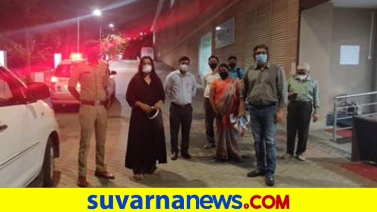 ಹೆಚ್ಚು ಹಣ ವಸೂಲಿ ಮಾಡಿದರೇ ಕ್ರಿಮಿನಲ್ ಕೇಸ್: ಐಜಿಪಿ ರೂಪಾ ಹೆಚ್ಚು ಹಣ ವಸೂಲಿ ಮಾಡಿದರೇ ಕ್ರಿಮಿನಲ್ ಕೇಸ್: ಐಜಿಪಿ ರೂಪಾ