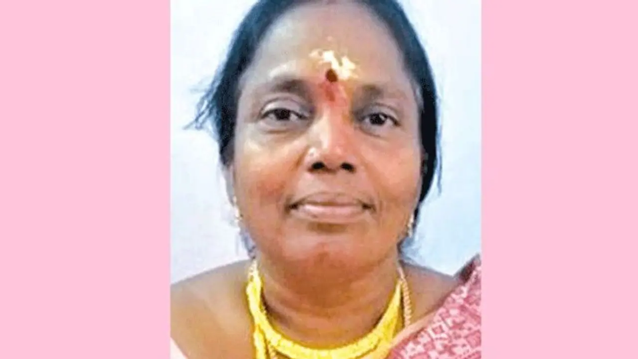 கொடூர கொரோனாவின் கோரத்தாண்டவம்... கும்மிடிப்பூண்டி பிடிஓ சிகிச்சை பலனின்றி உயிரிழப்பு..! கொடூர கொரோனாவின் கோரத்தாண்டவம்... கும்மிடிப்பூண்டி பிடிஓ சிகிச்சை பலனின்றி உயிரிழப்பு..!