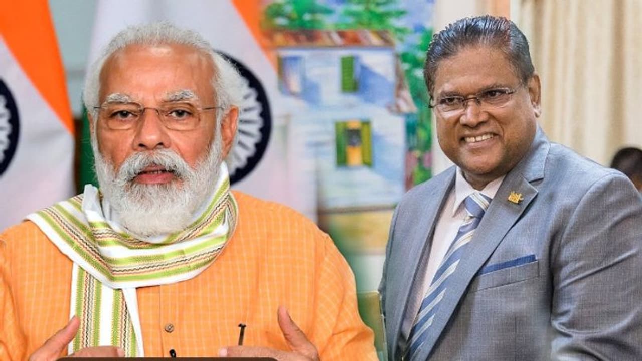 লাতিন আমেরিকার মাটিতে বেদ হাতে সংস্কৃতে শপথ, প্রেসিডেন্ট সান্তোখি কে অভিনন্দন জানালেন মোদী