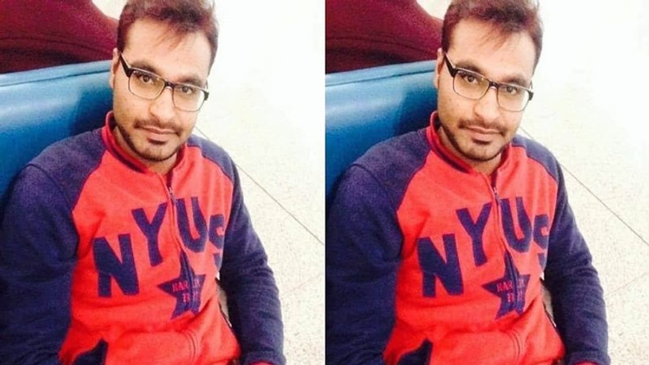 ಕೊರೋನಾ ಕಠೋರ; ಸಹೋದ್ಯೋಗಿಗಳು ಹಣ ಸಂಗ್ರಹಿಸಿ ನೀಡಿದರೂ ದೆಹಲಿ ಡಾಕ್ಟರ್ ಬದುಕಲಿಲ್ಲ ಕೊರೋನಾ ಕಠೋರ; ಸಹೋದ್ಯೋಗಿಗಳು ಹಣ ಸಂಗ್ರಹಿಸಿ ನೀಡಿದರೂ ದೆಹಲಿ ಡಾಕ್ಟರ್ ಬದುಕಲಿಲ್ಲ