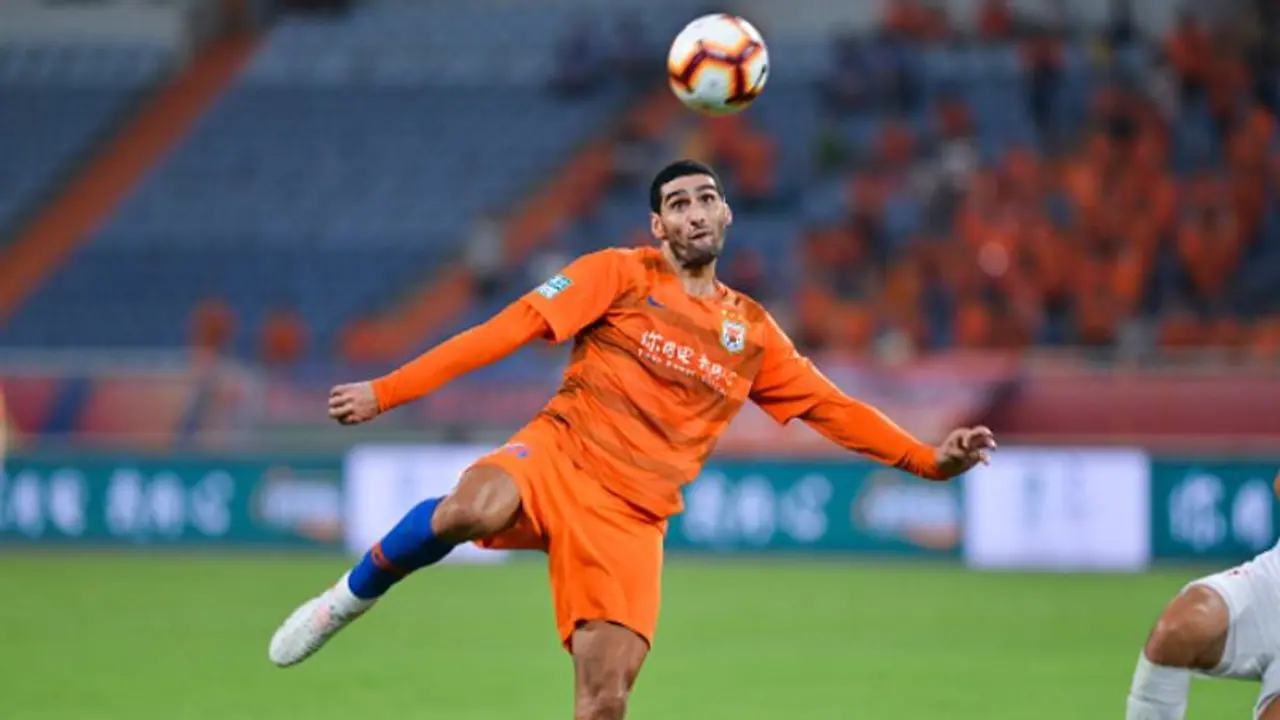 মাত্র ৭ মিনিটে হ্য়াটট্রিক করে নয়া রেকর্ড ফেলাইনির