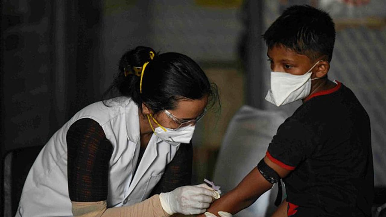 ভারতে করোনা আক্রান্ত ১৫ লক্ষ ছাড়াল, মৃত্যুর হার কমলেও দ্রুতহারে ছড়াচ্ছে সংক্রমণ ভারতে করোনা আক্রান্ত ১৫ লক্ষ ছাড়াল, মৃত্যুর হার কমলেও দ্রুতহারে ছড়াচ্ছে সংক্রমণ