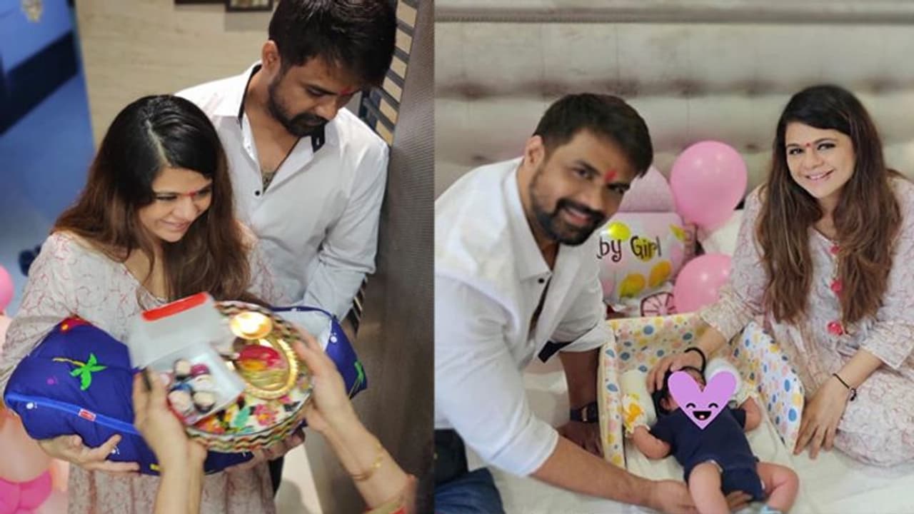 सामने आई इस टीवी एक्ट्रेस की 15 दिन की बेटी की फोटो, लाडली को दुलार करती नजर आई मां सामने आई इस टीवी एक्ट्रेस की 15 दिन की बेटी की फोटो, लाडली को दुलार करती नजर आई मां