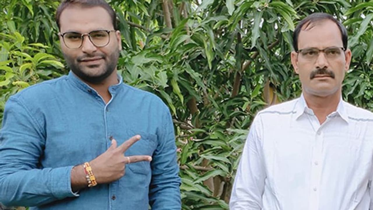 बेटे को डॉक्टर बनाने सबकुछ बेचकर उसे चीन भेजा..लेकिन उसी देश की फैलाई बीमारी ने दुनिया उजाड़ दी बेटे को डॉक्टर बनाने सबकुछ बेचकर उसे चीन भेजा..लेकिन उसी देश की फैलाई बीमारी ने दुनिया उजाड़ दी