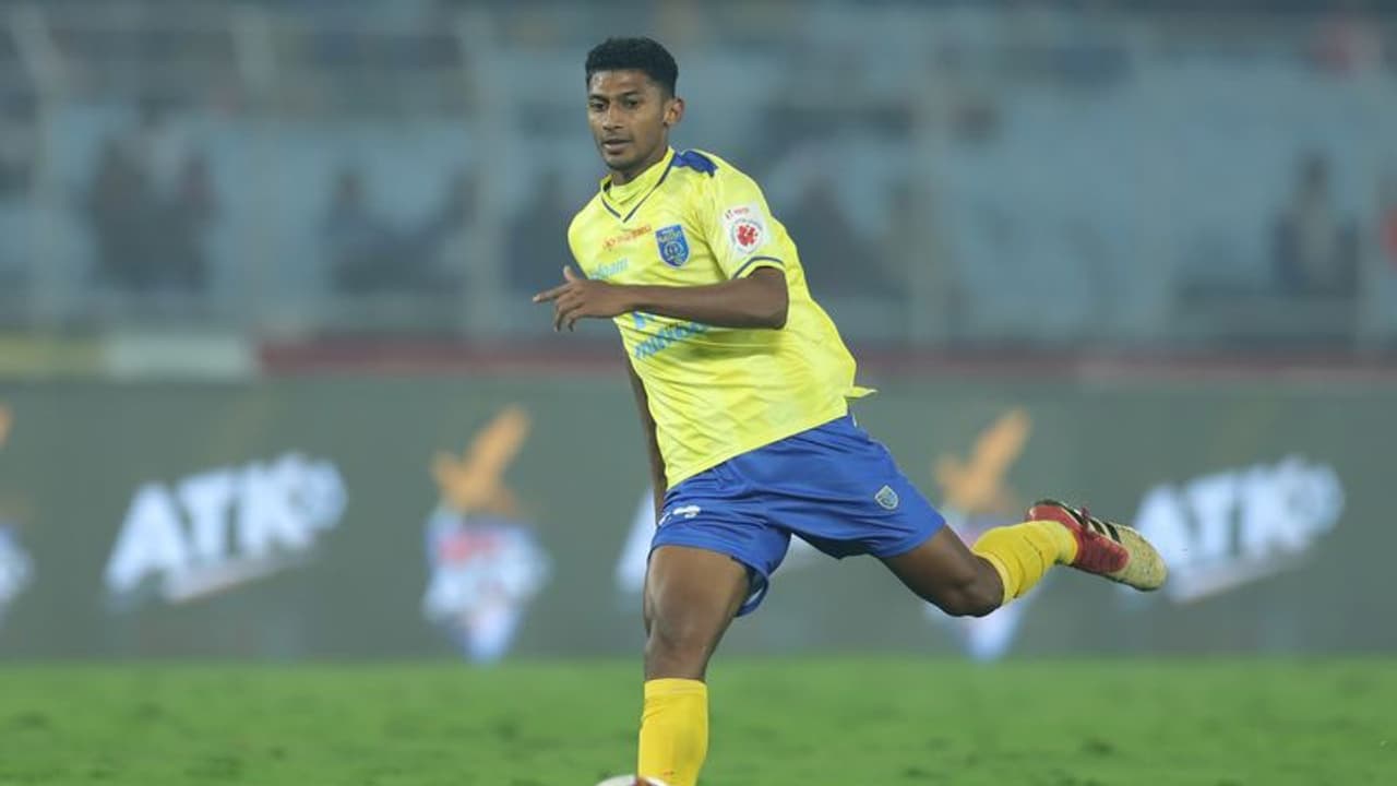 കരാര് നീട്ടി; അബ്ദുൾ ഹക്കു ബ്ലാസ്റ്റേഴ്സിൽ തുടരും കരാര് നീട്ടി; അബ്ദുൾ ഹക്കു ബ്ലാസ്റ്റേഴ്സിൽ തുടരും