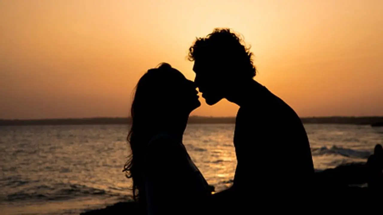 এই সময়টাতে যৌন মিলনের চাহিদা দ্বিগুণ বেড়ে যায়, জানাল গবেষণা এই সময়টাতে যৌন মিলনের চাহিদা দ্বিগুণ বেড়ে যায়, জানাল গবেষণা