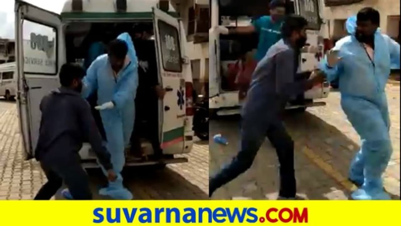 ಆಕ್ಸಿಜನ್ ವಿಷಯಕ್ಕೆ ಆ್ಯಂಬುಲೆನ್ಸ್ ಚಾಲಕನ ಅಟ್ಟಾಡಿಸಿ ಹಲ್ಲೆ! ಆಕ್ಸಿಜನ್ ವಿಷಯಕ್ಕೆ ಆ್ಯಂಬುಲೆನ್ಸ್ ಚಾಲಕನ ಅಟ್ಟಾಡಿಸಿ ಹಲ್ಲೆ!