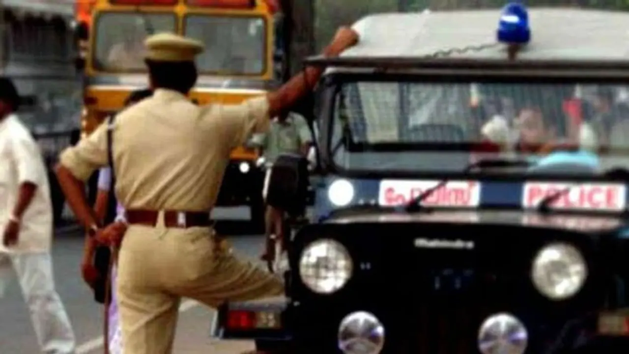 വണ്ടി എവിടെ പാര്‍ക്ക് ചെയ്യാം, ചെയ്യരുത്? പൊലീസ് പറയുന്നത് കേള്‍ക്കൂ