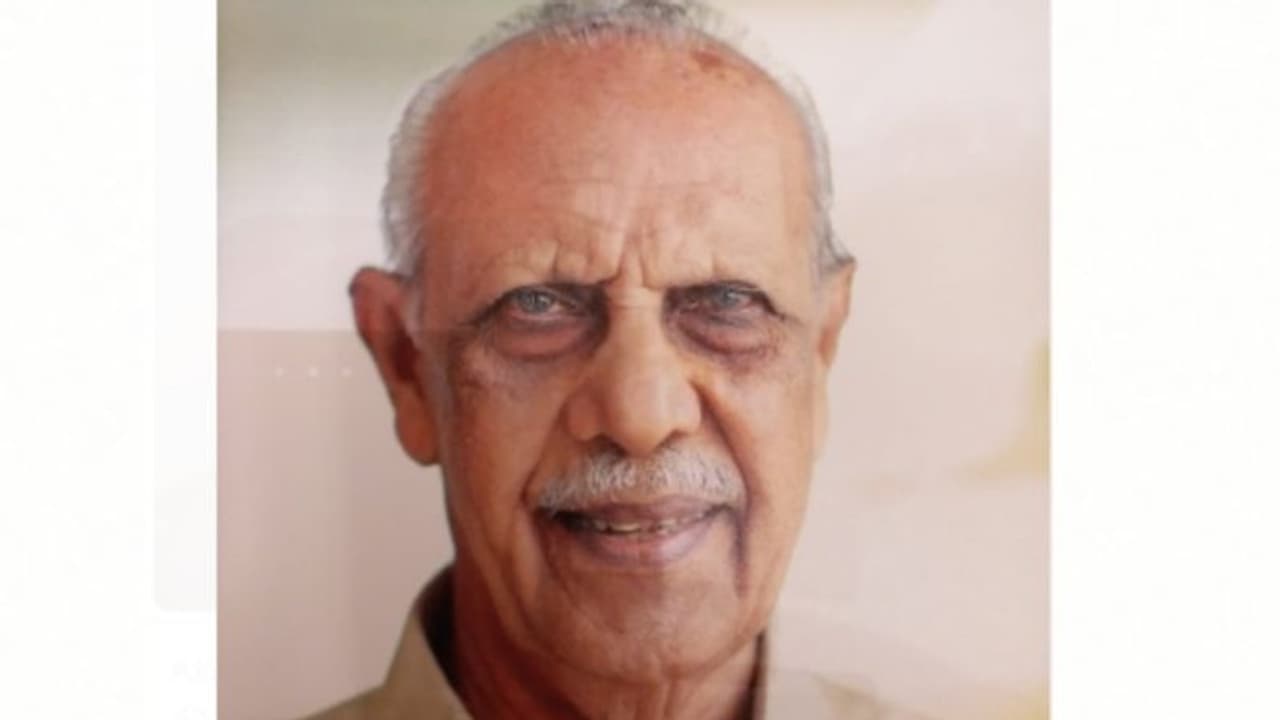 കൊച്ചിയിൽ അന്തരിച്ച സോഷ്യലിസ്റ്റ് നേതാവ് ദേവസി ആലുങ്കലിന് കൊവിഡ് സ്ഥിരീകരിച്ചു കൊച്ചിയിൽ അന്തരിച്ച സോഷ്യലിസ്റ്റ് നേതാവ് ദേവസി ആലുങ്കലിന് കൊവിഡ് സ്ഥിരീകരിച്ചു