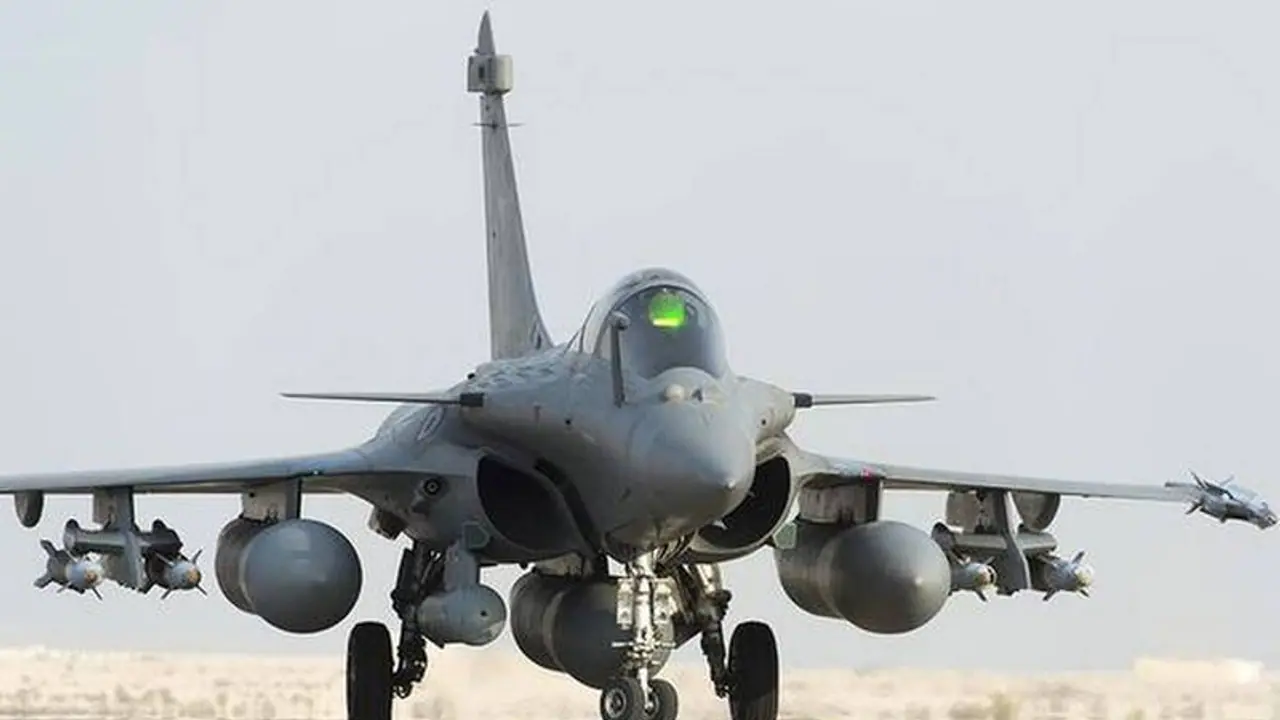 IAF plans high profile induction of Rafale jets; PM Modi, French Defence minister likely to take part
