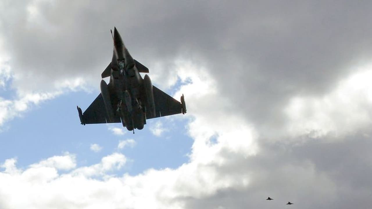 china claim j20 fighter jet superior to indian rafale ex iaf chief bs dhanoa gave reply KPP china claim j20 fighter jet superior to indian rafale ex iaf chief bs dhanoa gave reply KPP