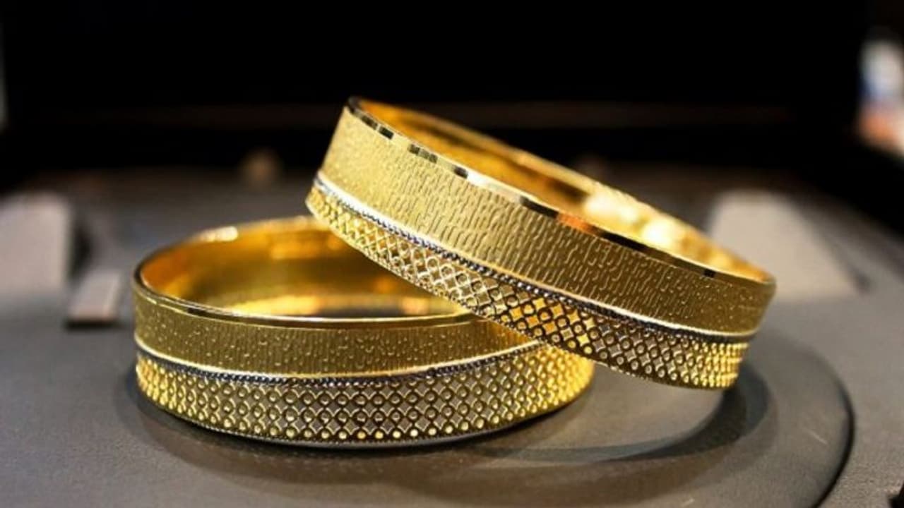 Gold Rate Today: 'മഴയല്ലേ, വിശ്രമിച്ചേക്കാം'; കൂടാതെ, കുറയാതെ സ്വർണവില Gold Rate Today: 'മഴയല്ലേ, വിശ്രമിച്ചേക്കാം'; കൂടാതെ, കുറയാതെ സ്വർണവില