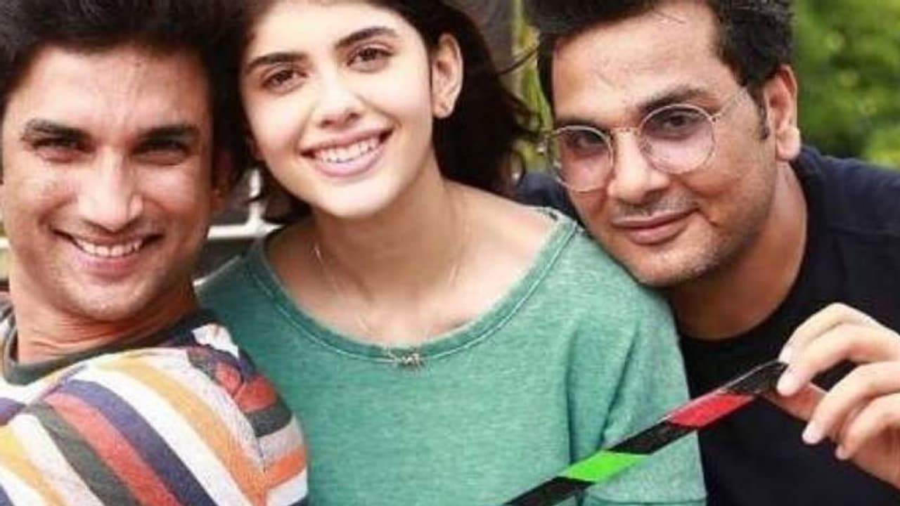 सुशांत सुसाइड केस में 'दिल बेचारा' के एक्टर्स से बिहार पुलिस करेगी पूछताछ, फ्लैट को भी खंगाला सुशांत सुसाइड केस में 'दिल बेचारा' के एक्टर्स से बिहार पुलिस करेगी पूछताछ, फ्लैट को भी खंगाला