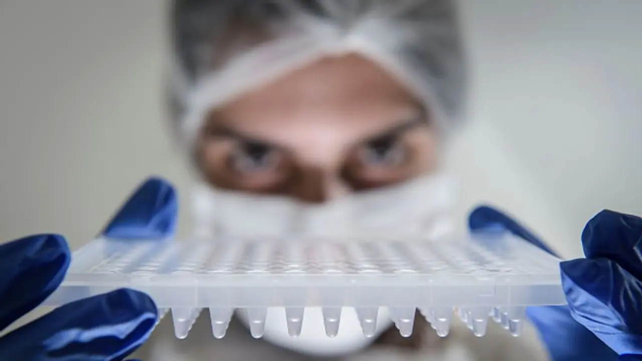 కరోనా కేసులు... అమెరికాను దాటేసిన భారత్ కరోనా కేసులు... అమెరికాను దాటేసిన భారత్