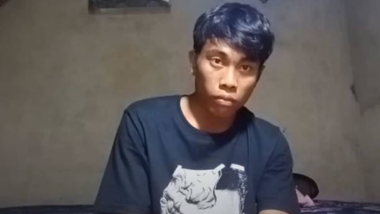 ഒന്നും ചെയ്യാതെ യുവാവ് ഇരുന്നത് 2 മണിക്കൂർ; വീഡിയോ കണ്ടത് 20 ലക്ഷം പേർ... ഒന്നും ചെയ്യാതെ യുവാവ് ഇരുന്നത് 2 മണിക്കൂർ; വീഡിയോ കണ്ടത് 20 ലക്ഷം പേർ...