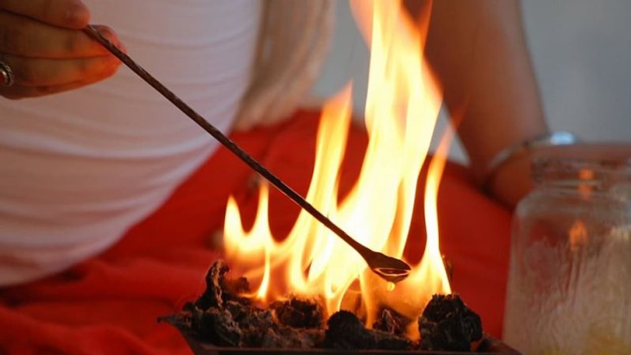 ಮಾನಸಿಕ ಒತ್ತಡ ನಿವಾರಣೆ, ಬುದ್ದಿಶಕ್ತಿ ಚೇತರಿಕೆಗೆ ಅಗ್ನಿಹೋತ್ರ ಬಹಳ ಒಳ್ಳೆಯದು..!