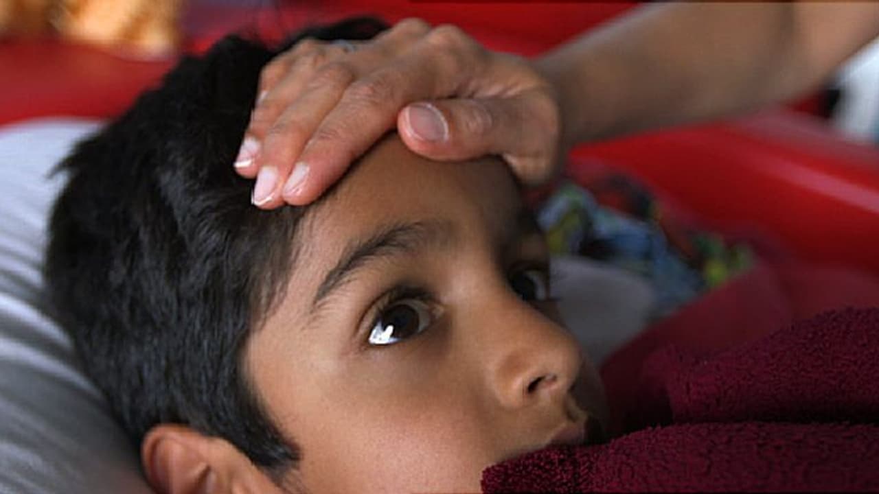 শিশুদের মধ্যে ছড়াচ্ছে টোমাটো ফ্লু, জেনে নিন এর উপসর্গ ও চিকিৎসা শিশুদের মধ্যে ছড়াচ্ছে টোমাটো ফ্লু, জেনে নিন এর উপসর্গ ও চিকিৎসা