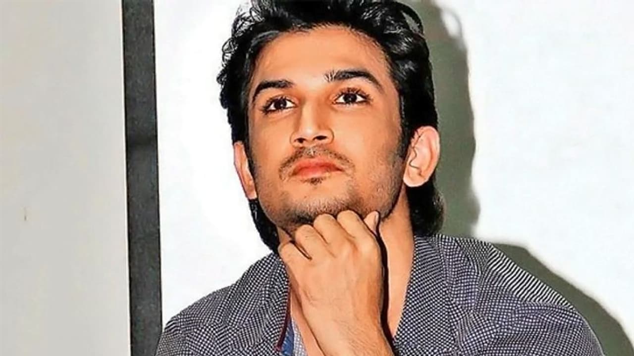 സുശാന്ത് സിംഗിന്റെ മരണം; കേസ് അന്വേഷണത്തിനെത്തിയ പാറ്റ്ന എസ്പിയെ ക്വാറന്റീന് ചെയ്തതില് എതിര്പ്പ് ശക്തം സുശാന്ത് സിംഗിന്റെ മരണം; കേസ് അന്വേഷണത്തിനെത്തിയ പാറ്റ്ന എസ്പിയെ ക്വാറന്റീന് ചെയ്തതില് എതിര്പ്പ് ശക്തം