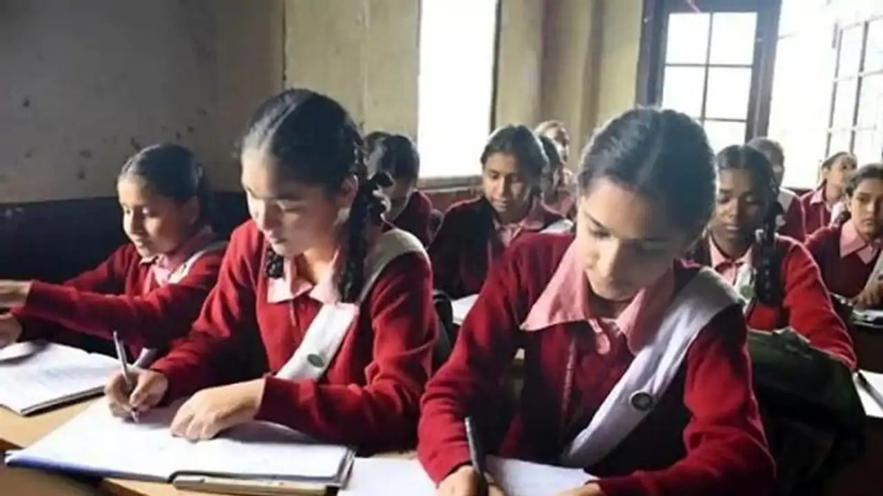 ಶಿಕ್ಷಣ ನೀತಿ ಜಾರಿಯಾಗಿ 2 ವರ್ಷ ಕಳೆದರೂ ಮುಗಿಯದ ಗೊಂದಲ, ಹಂತ ಹಂತವಾಗಿ ಜಾರಿ ಮಾಡಲು ಸಲಹೆ