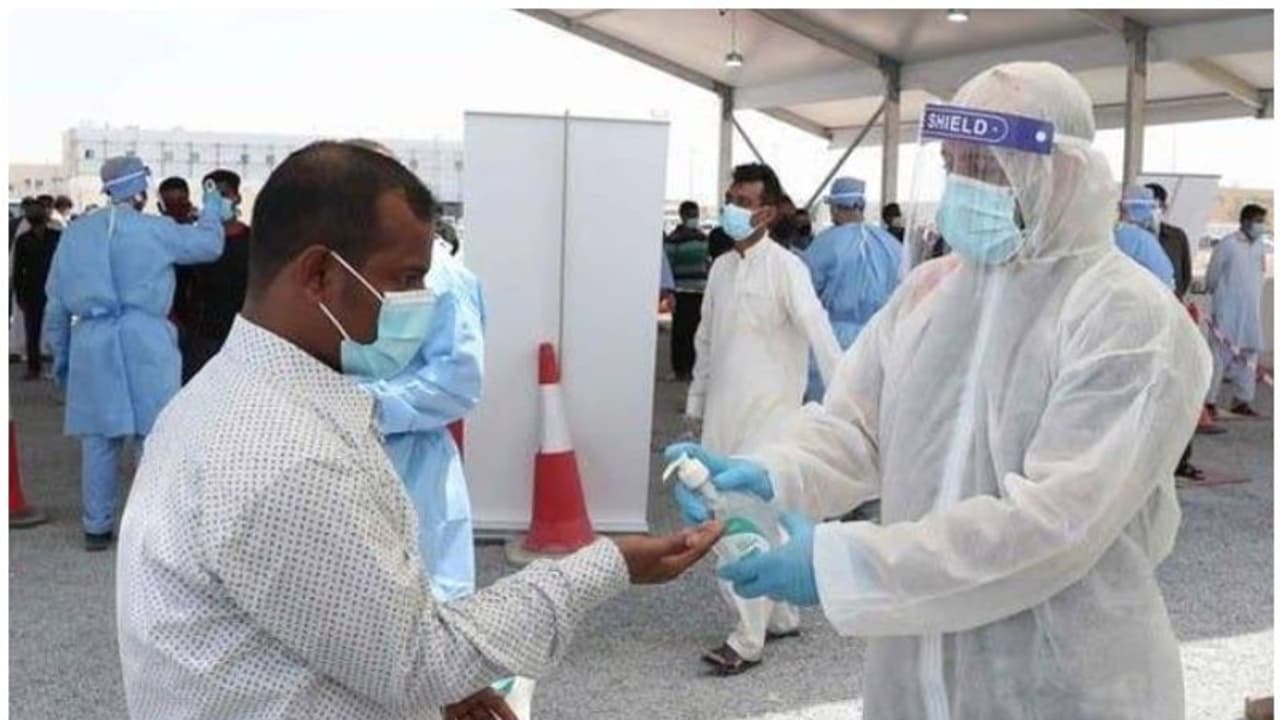 കൊവിഡ് മുന്നണിപ്പോരാളികൾക്ക് വാക്സീൻ; അടിയന്തര അനുമതി നല്കി യുഎഇ കൊവിഡ് മുന്നണിപ്പോരാളികൾക്ക് വാക്സീൻ; അടിയന്തര അനുമതി നല്കി യുഎഇ