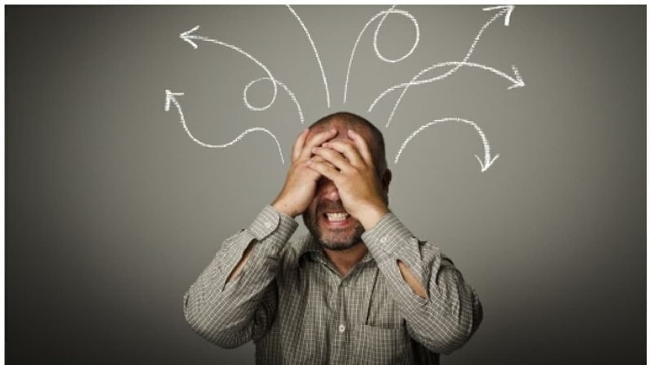 തീരുമാനങ്ങള് എടുക്കാനും അതില് ഉറച്ച് നിൽക്കാനും ബുദ്ധിമുട്ട് നേരിടുന്നുണ്ടോ...? തീരുമാനങ്ങള് എടുക്കാനും അതില് ഉറച്ച് നിൽക്കാനും ബുദ്ധിമുട്ട് നേരിടുന്നുണ്ടോ...?