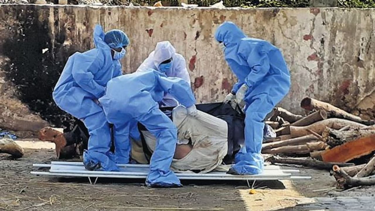 அட ஆண்டவா இது எங்கேபோய் முடியப்போகிறதோ..?? கடந்த 24 மணி நேரத்தில் நடந்த கொடூரம்..!!