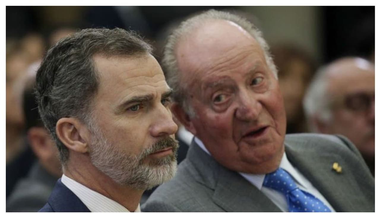 দুর্নীতির তদন্ত শুরু হতেই বিপাকে ৪০ বছর ধরে রাজত্ব করা সম্রাট, রাজপ্রাসাদ ছেড়ে হলেন দেশান্তরী দুর্নীতির তদন্ত শুরু হতেই বিপাকে ৪০ বছর ধরে রাজত্ব করা সম্রাট, রাজপ্রাসাদ ছেড়ে হলেন দেশান্তরী