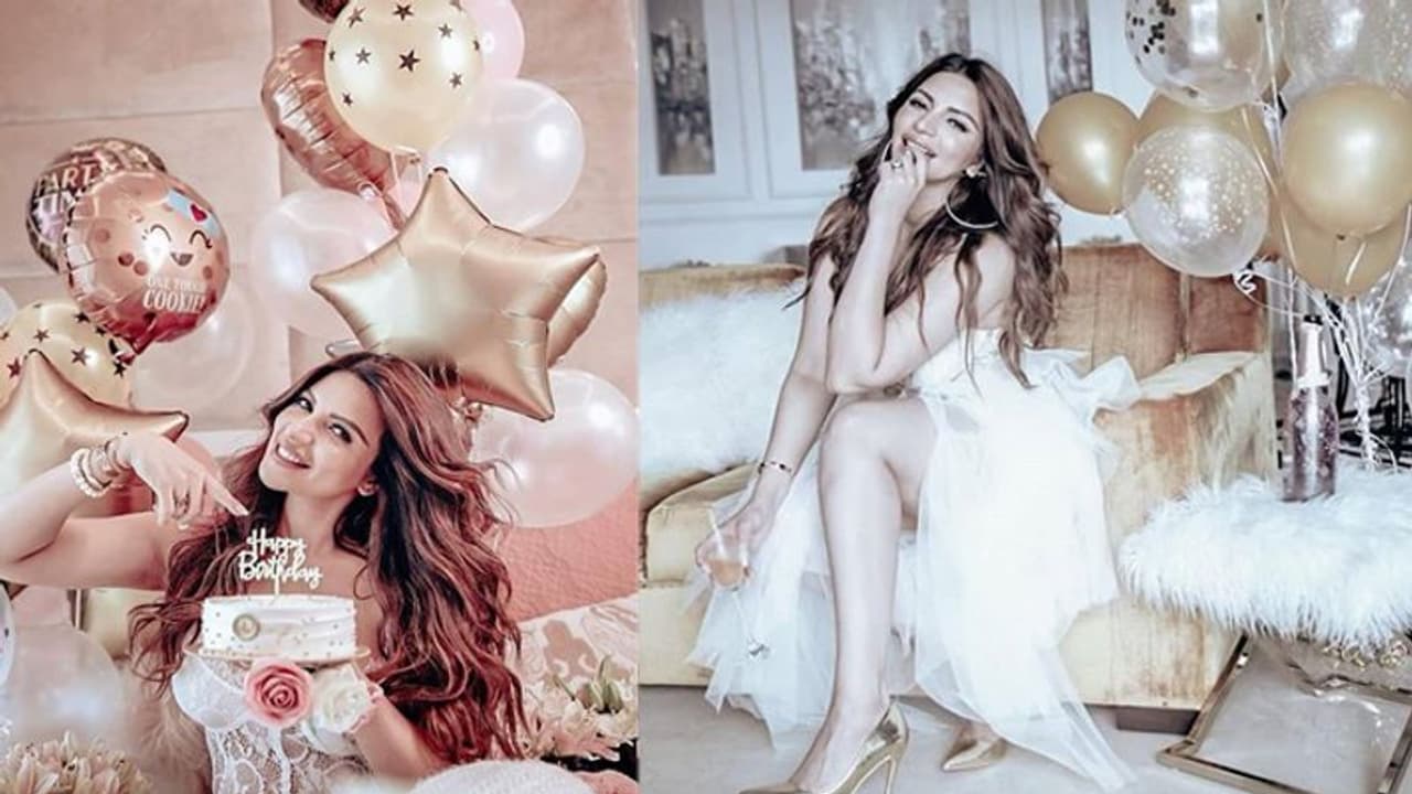 व्हाइट ड्रेस, खुले बाल और बड़े ईयरिंग्स में खूबसूरत दिखीं TV की भयंकर परी, सेलिब्रेट किया बर्थडे व्हाइट ड्रेस, खुले बाल और बड़े ईयरिंग्स में खूबसूरत दिखीं TV की भयंकर परी, सेलिब्रेट किया बर्थडे