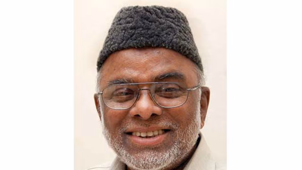 இந்திய யூனியன் முஸ்லிம் லீக் தலைவர் பேராசிரியர் காதர் மொய்தீனுக்கு கொரோனா..!! தீவிர சிகிச்சை பிரிவில் அனுமதி. இந்திய யூனியன் முஸ்லிம் லீக் தலைவர் பேராசிரியர் காதர் மொய்தீனுக்கு கொரோனா..!! தீவிர சிகிச்சை பிரிவில் அனுமதி.