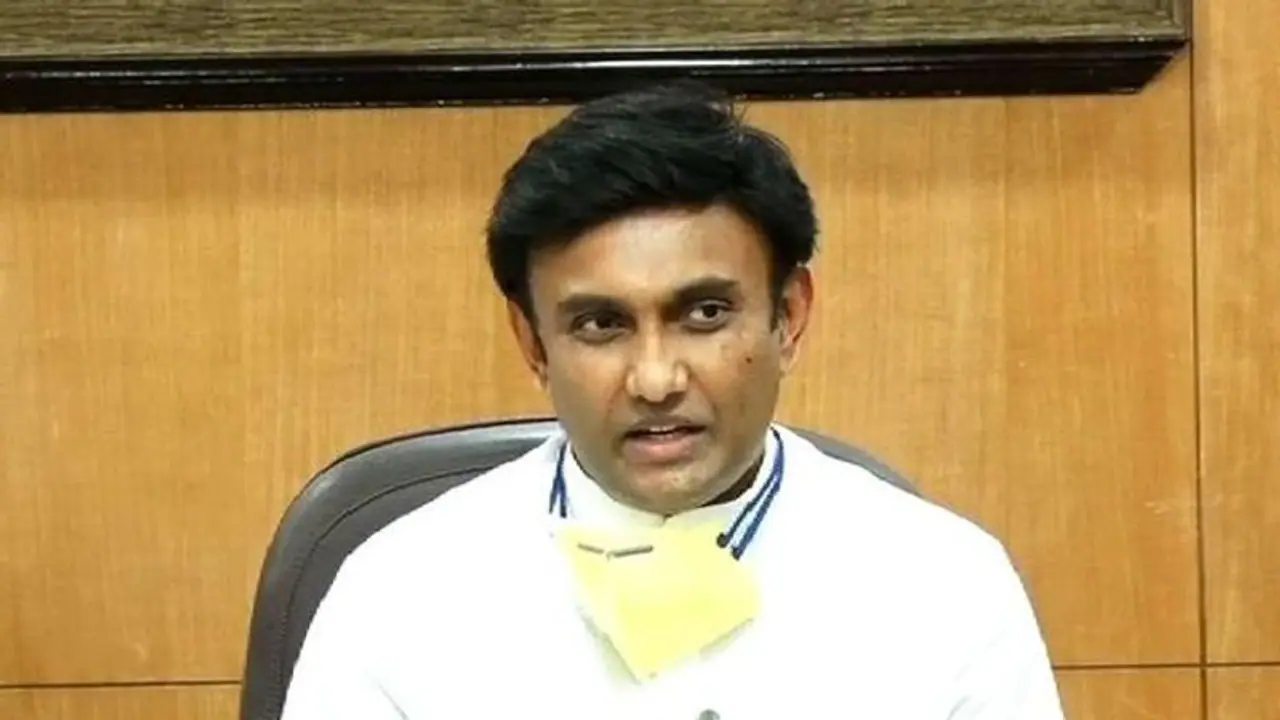 Karnataka expected to receive 13.9 lakh vials of COVID-19 vaccine in couple of days: K Sudhakar