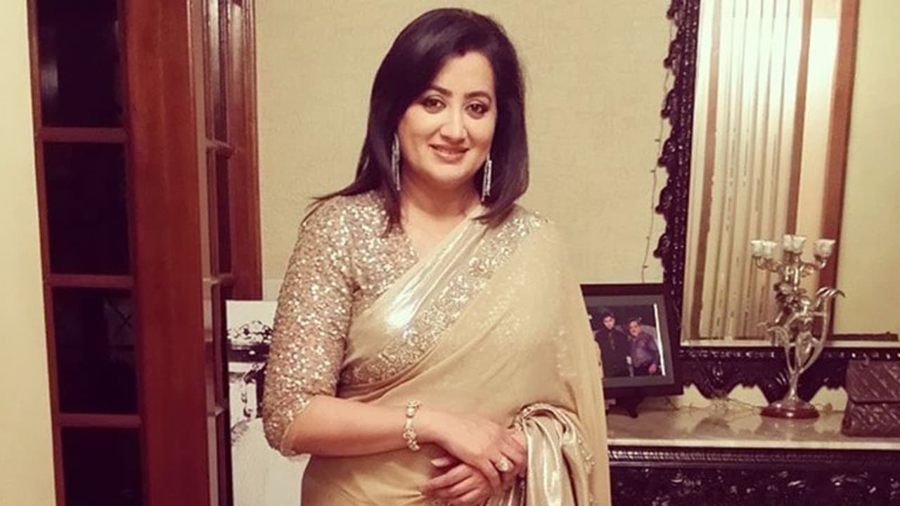 ಸಚಿವ ಹಾಲಪ್ಪ ಭೇಟಿ ಮಾಡಿದ ಸಂಸದೆ ಸುಮಲತಾ : ದೂರು