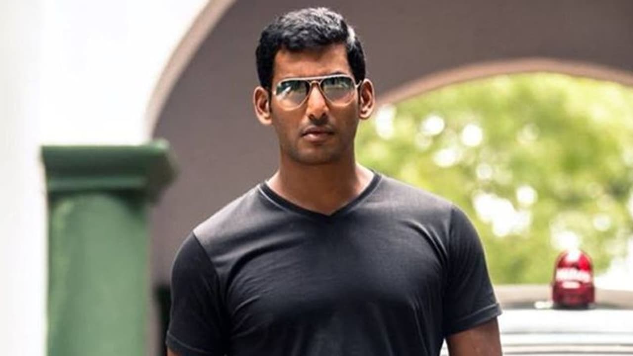 சிக்கலில் சிக்கிய விஷால்... உயர் நீதிமன்றம் அனுப்பிய அதிரடி நோட்டீஸ்...! சிக்கலில் சிக்கிய விஷால்... உயர் நீதிமன்றம் அனுப்பிய அதிரடி நோட்டீஸ்...!