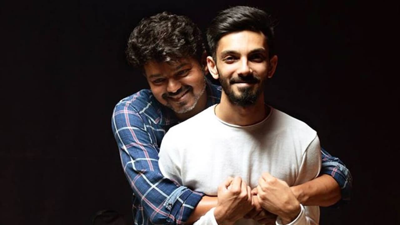 அடித்து தூக்கிய 'வாத்தி கம்மிங்' பாடலின் வெறித்தன சாதனை...! சந்தோஷத்தில் தளபதி ரசிகர்கள்! அடித்து தூக்கிய 'வாத்தி கம்மிங்' பாடலின் வெறித்தன சாதனை...! சந்தோஷத்தில் தளபதி ரசிகர்கள்!