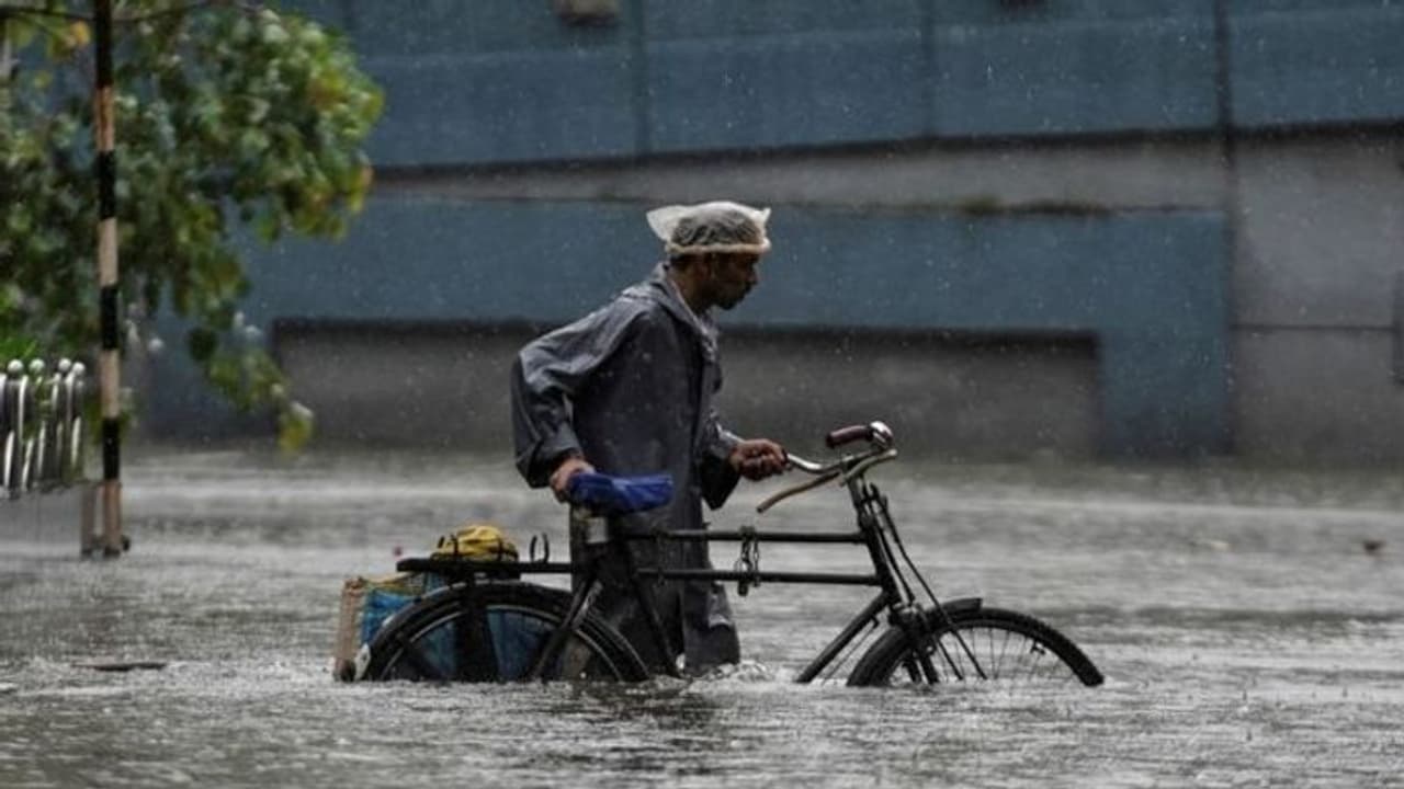 രാജ്യവ്യാപകമായി മഴയ്ക്ക് സാധ്യതയെന്ന് കേന്ദ്ര കാലാവസ്ഥാ നിരീക്ഷണകേന്ദ്രം രാജ്യവ്യാപകമായി മഴയ്ക്ക് സാധ്യതയെന്ന് കേന്ദ്ര കാലാവസ്ഥാ നിരീക്ഷണകേന്ദ്രം