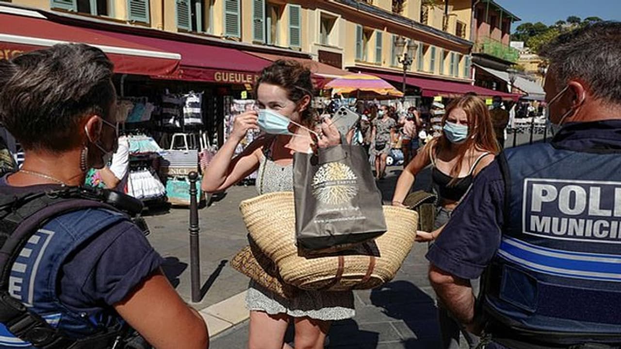 বিশ্বজুড়ে করোনা রোগীর সংখ্যা ৩ কোটি ছাড়াল, ইউরোপের পরিস্থিতি নিয়ে সতর্ক করছে 'হু'