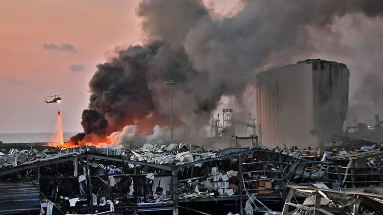 ಸ್ಫೋಟದ ಬಳಿಕ ಲೆಬನಾನ್ನಲ್ಲಿ ಆಹಾರ, ಔಷಧಿ ಕೊರತೆ, ನೆರವಿಗೆ ನಿಂತ ಭಾರತ! ಸ್ಫೋಟದ ಬಳಿಕ ಲೆಬನಾನ್ನಲ್ಲಿ ಆಹಾರ, ಔಷಧಿ ಕೊರತೆ, ನೆರವಿಗೆ ನಿಂತ ಭಾರತ!